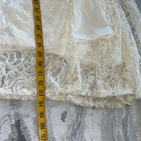 Chesley Ivory Lace Maxi Dress - Picture 11 of 14